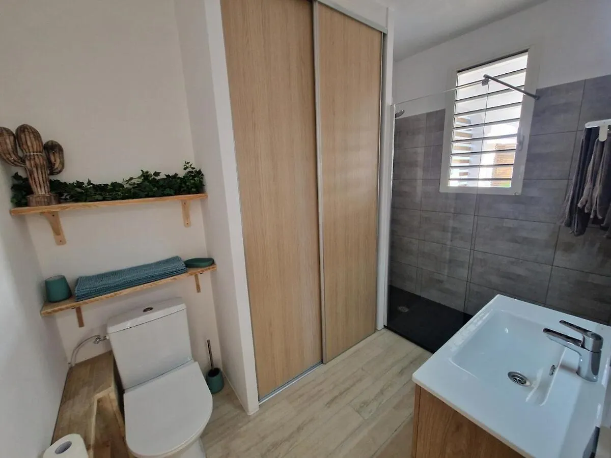 Appartement Au Centre De Gosier 1 ル・ゴジエ アパート