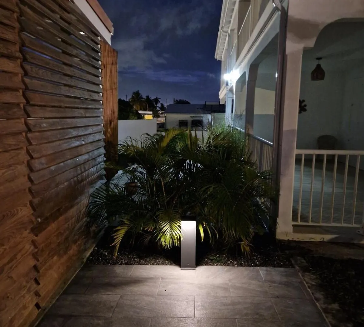 Appartement Au Centre De Gosier 1 ル・ゴジエ 0*,